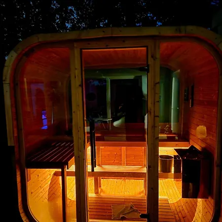 Relax U Potoka, Virivka, Swimspa, Sauna Apartment *