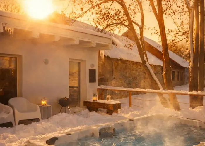 Relax U Potoka, Virivka, Swimspa, Sauna Apartment Cvrcovice
